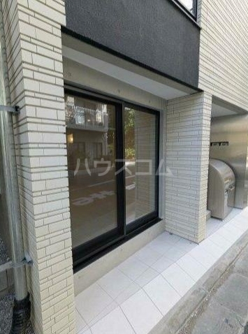 16/26 エントランス