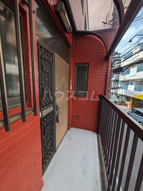 2/8 エントランス