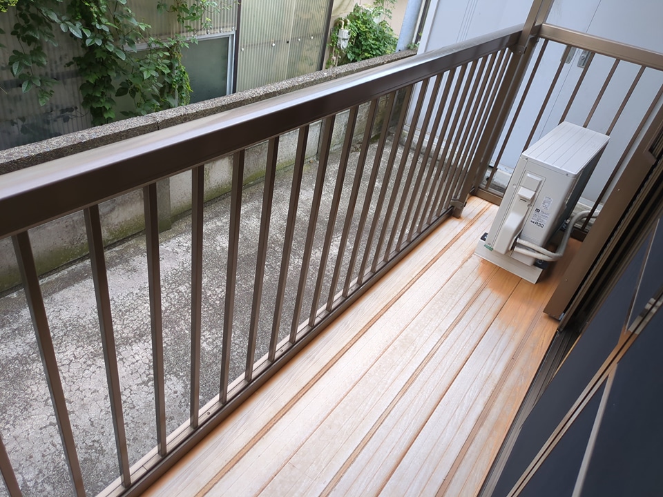 バルコニー