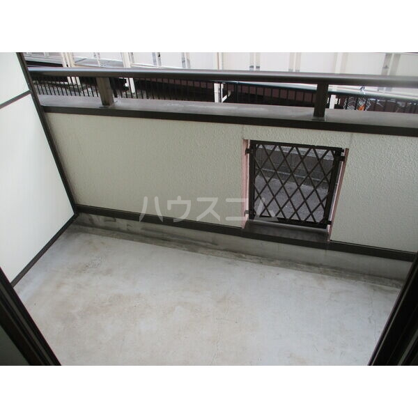 17/30 バルコニー