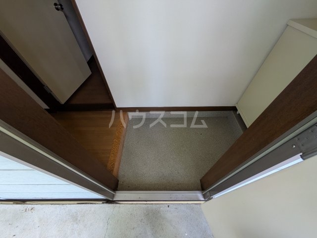14/29 玄関