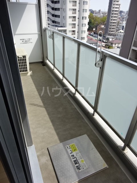 21/30 バルコニー