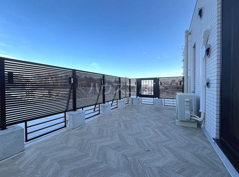 16/21 バルコニー