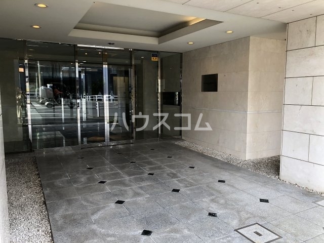 15/25 エントランス