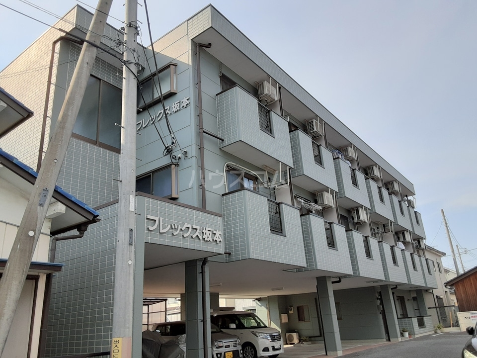 フレックス坂本の間取り