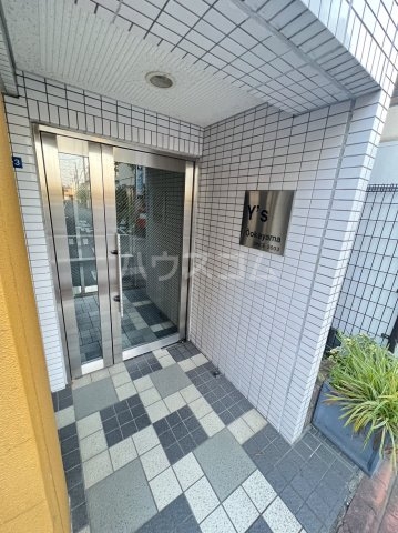 3/10 エントランス