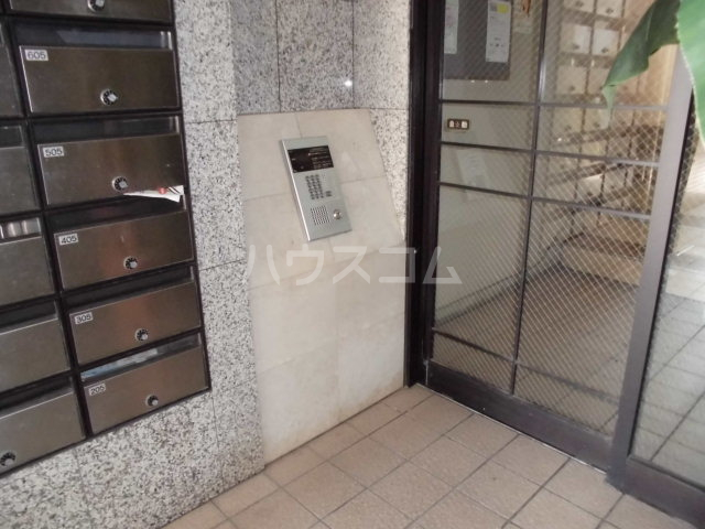 21/24 エントランス