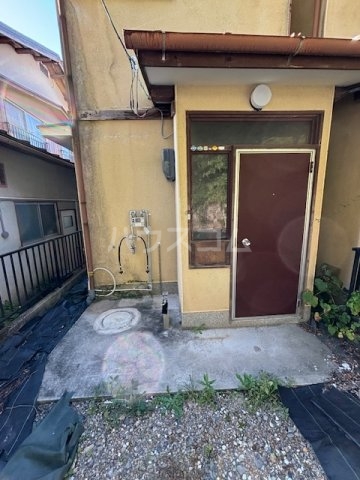 19/19 エントランス