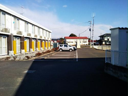 14/23 駐車場