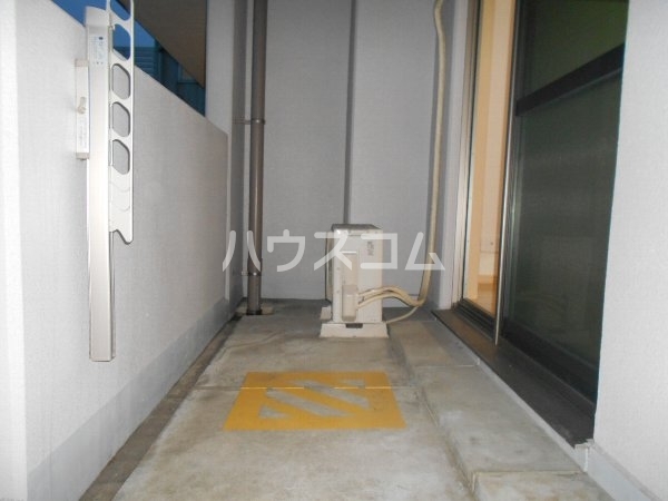 17/28 バルコニー