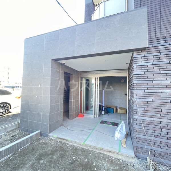 13/20 エントランス