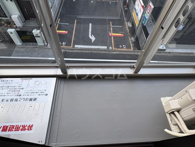 20/27 バルコニー