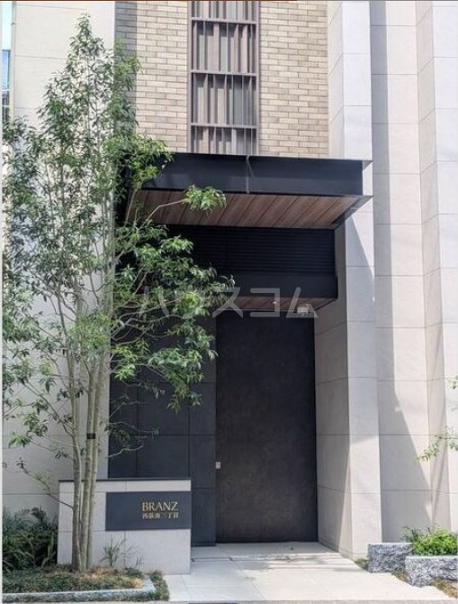 15/25 エントランス