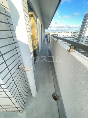 23/30 バルコニー