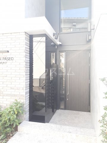 3/7 エントランス