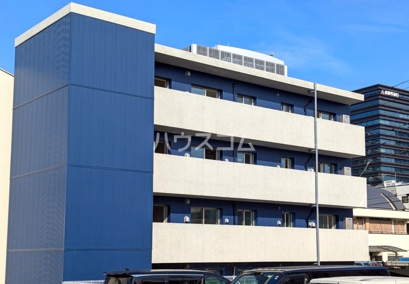 14/18 エントランス