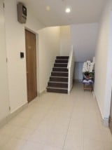 19/25 エントランス