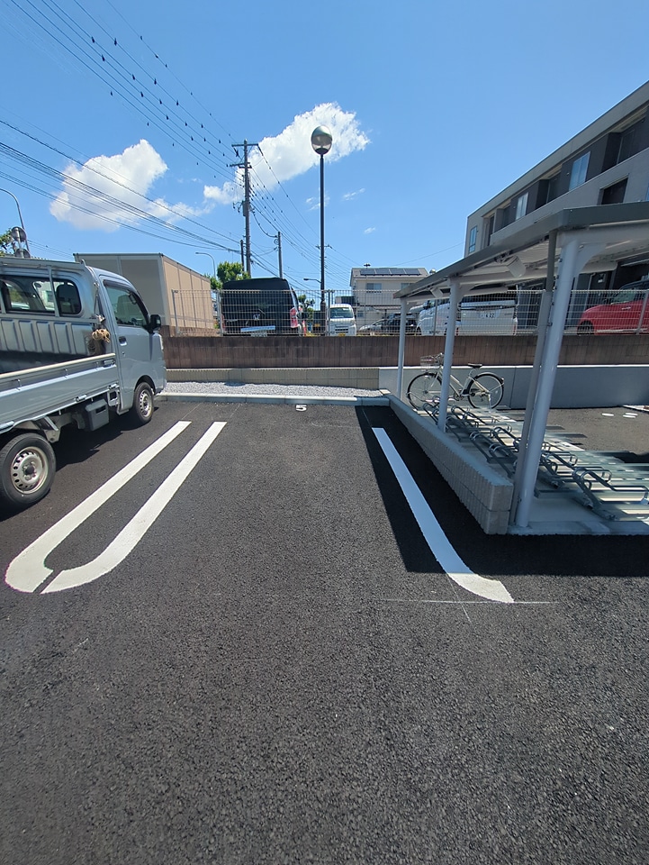 26/30 駐車場