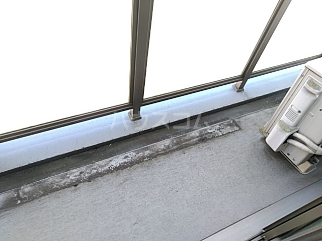 15/22 バルコニー