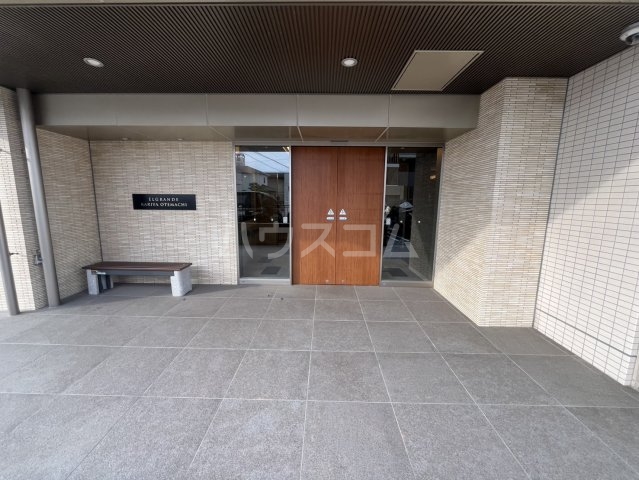 15/30 エントランス