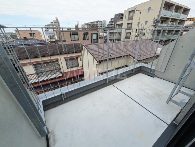 20/30 バルコニー