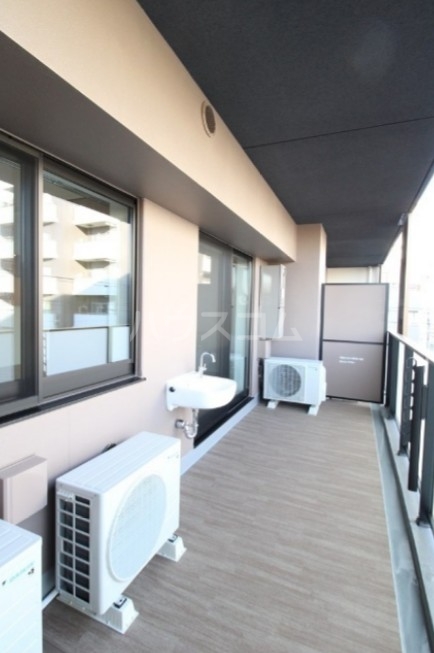 13/27 バルコニー