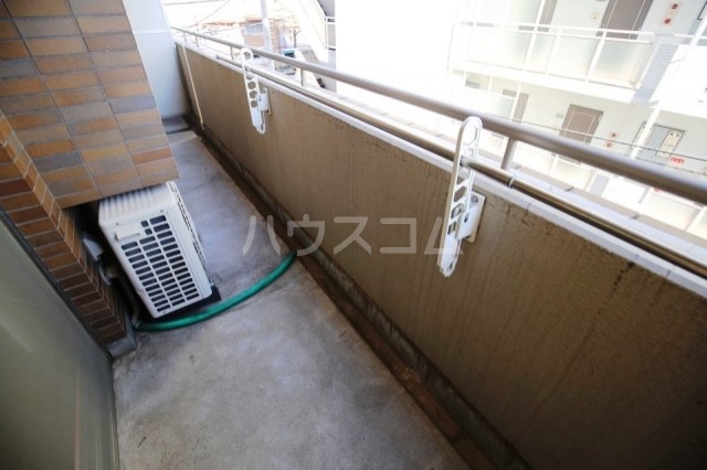 15/23 バルコニー