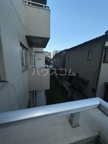 15/28 バルコニー