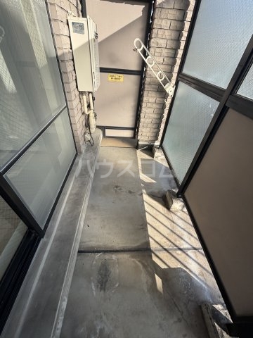 15/30 バルコニー