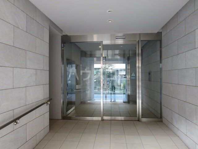 2/11 エントランス