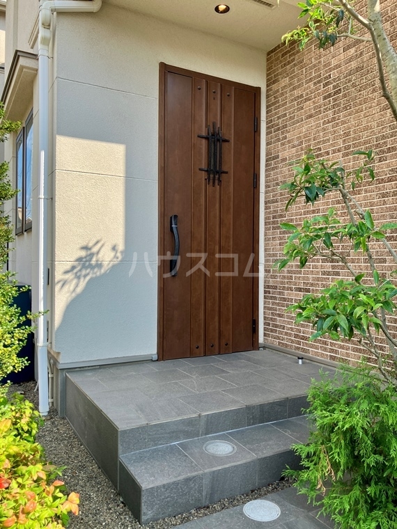 17/22 エントランス