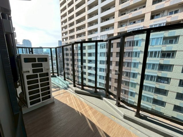 20/30 バルコニー