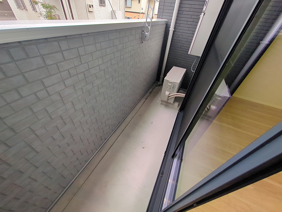 14/27 バルコニー