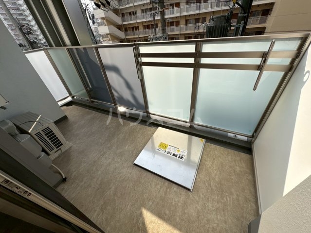 25/30 バルコニー