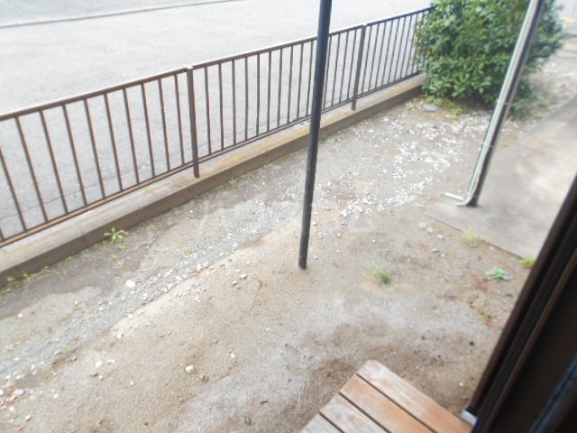 13/25 バルコニー