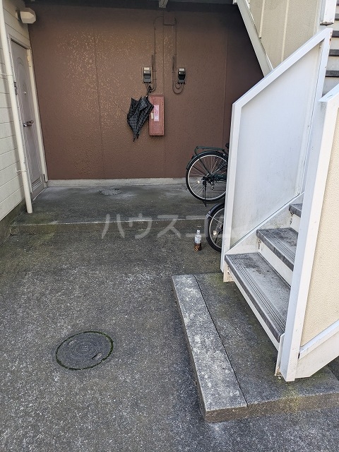 2/13 エントランス