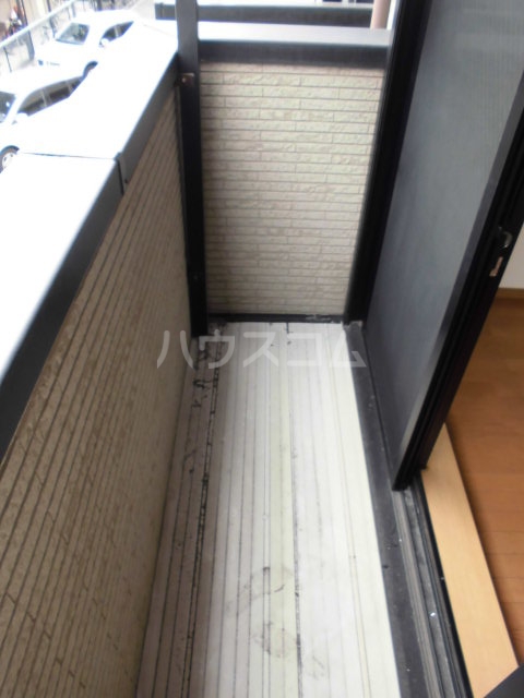 15/27 バルコニー