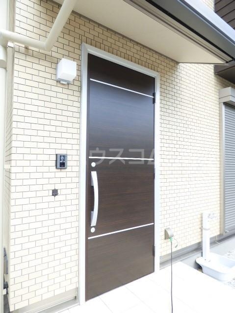 2/4 エントランス