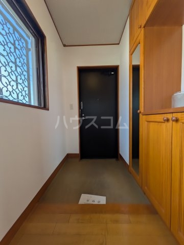 14/30 玄関