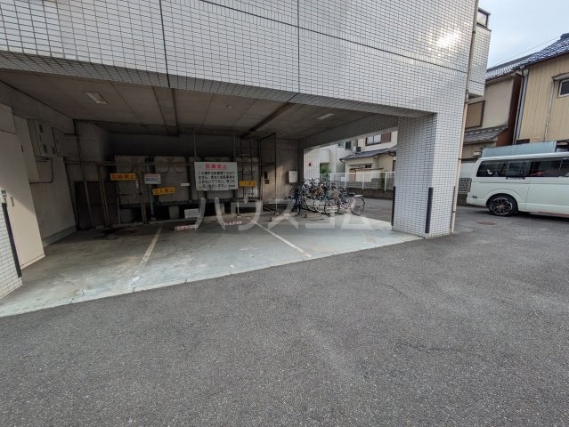 3/4 駐車場