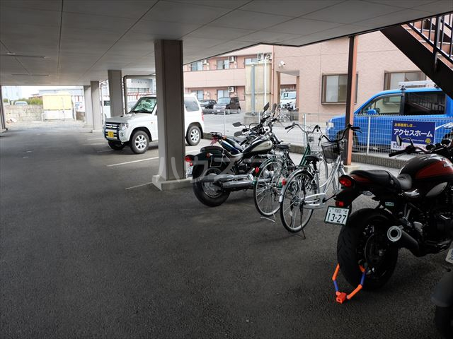 21/29 駐車場