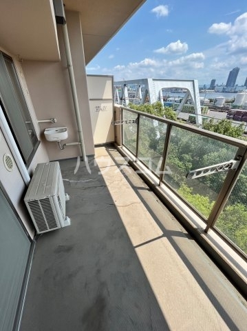 21/30 バルコニー