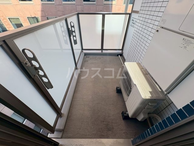 20/30 バルコニー