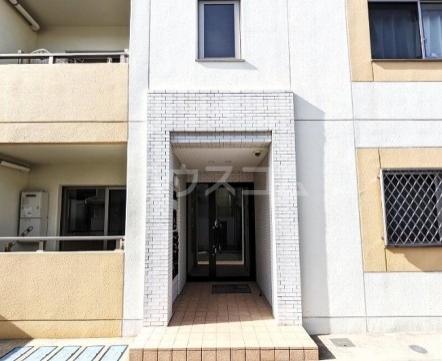 8/11 エントランス