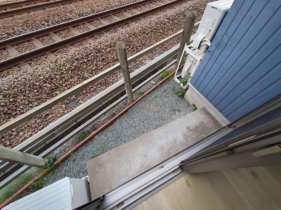 20/30 バルコニー