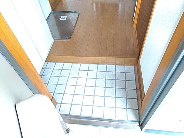 3/3 エントランス