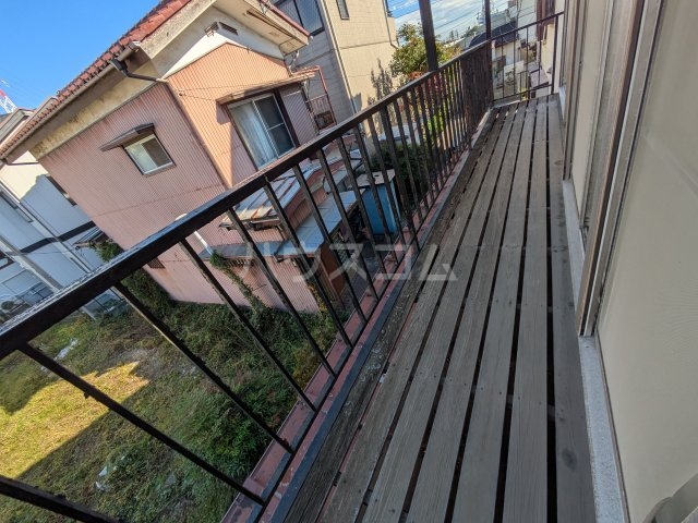 19/30 バルコニー