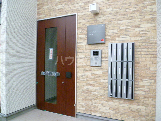 19/29 エントランス