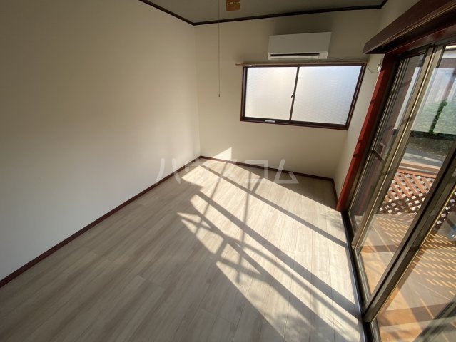 14/30 室内