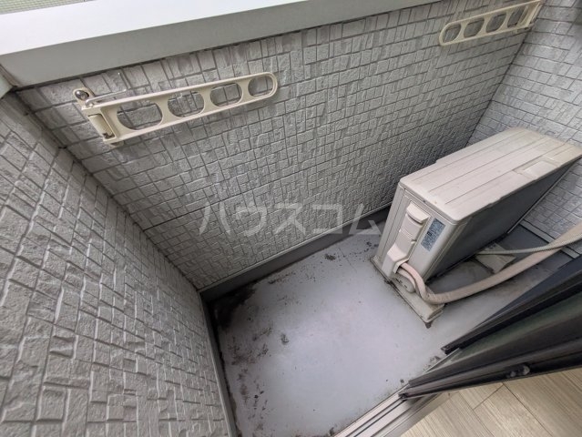 21/30 バルコニー